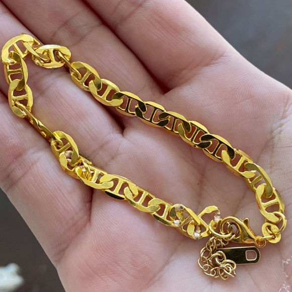 Mariner Gold Plated Chain Link Bracelet - Picture 1 of 6